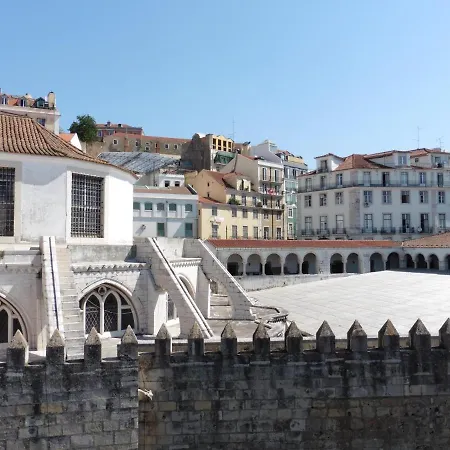Flat With Terrace And River View - Se4 Lisboa