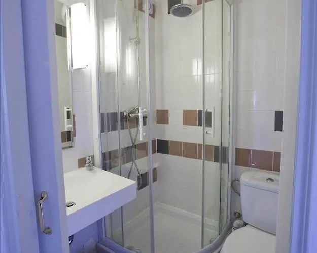 Flat With Terrace And River View - Se4