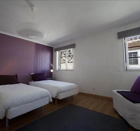 Flat With Terrace And River View - Se4 Апартаменти *