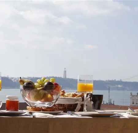 Apartment Flat With Terrace And River View - Se4 Lissabon