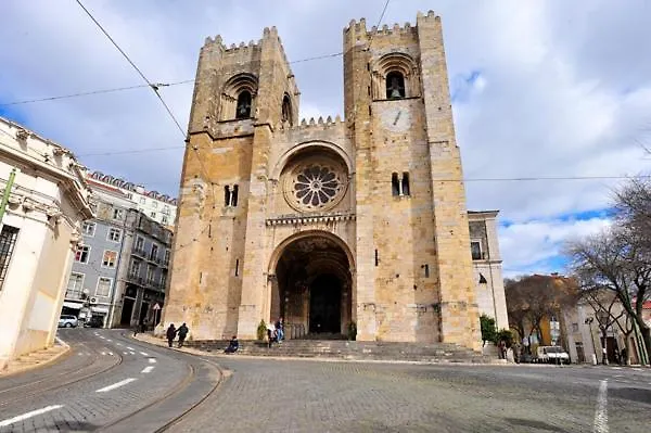 Flat With Terrace And River View - Se4 Апартаменты Лиссабон