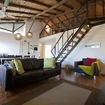 Flat With Terrace And River View - Se4 Appartement *