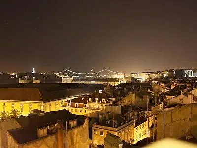 Flat With Terrace And River View - Se4 Lisbona